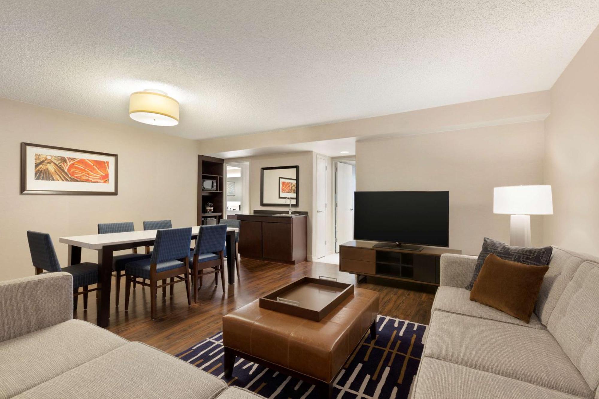 Embassy Suites By Hilton Chicago Lombard Exteriér fotografie