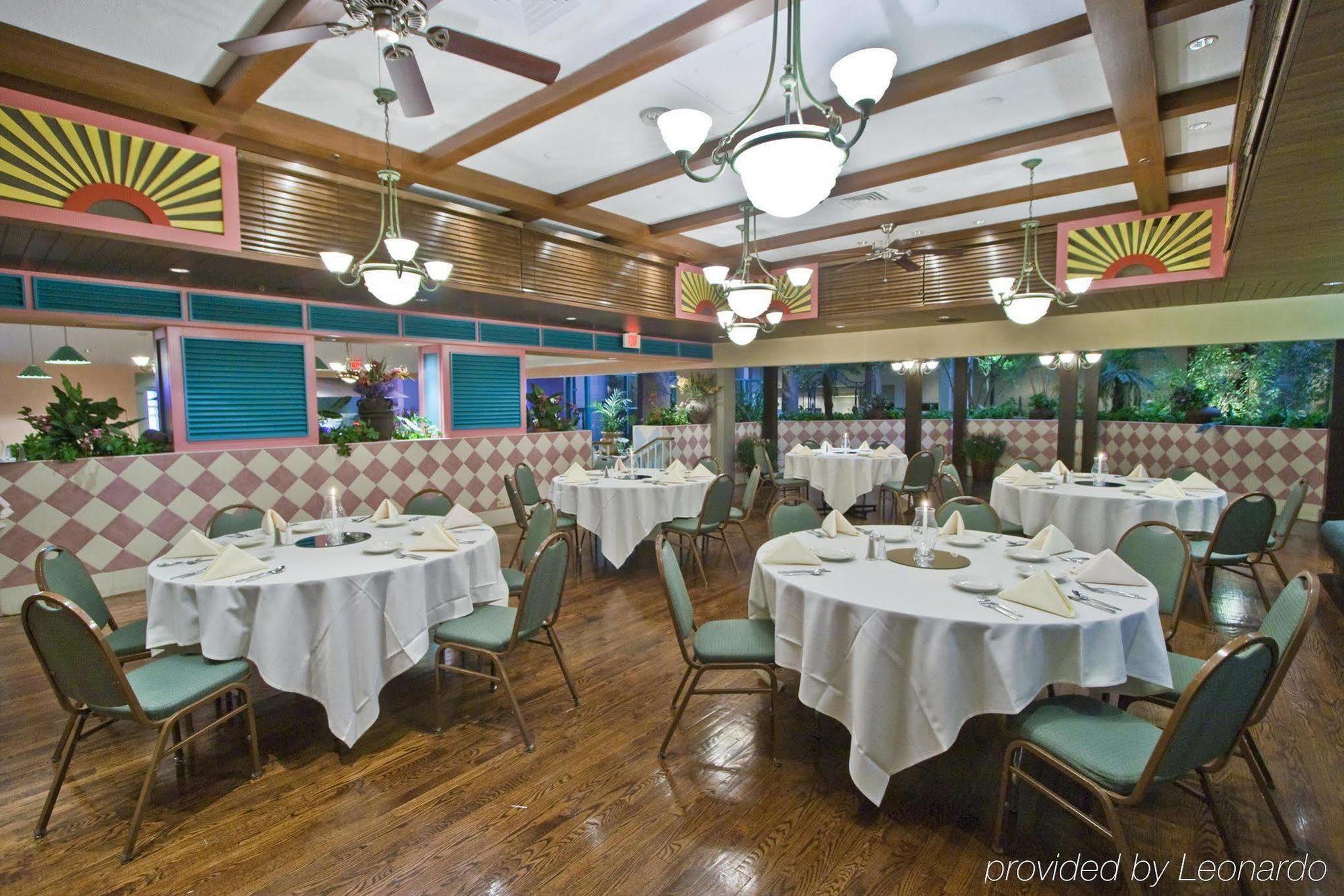Embassy Suites By Hilton Chicago Lombard Restaurace fotografie
